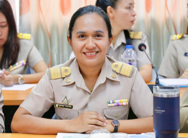 การประชุมขับเคลื่อนการปฏิบัติงานตามระบบการส่งเสริมสหกรณ์และกลุ่มเกษตรกร ประจำเดือนตุลาคม 2568 ของสำนักงานสหกรณ์จังหวัดนครศรีธรรมราช ประจำปีงบประมาณ พ.ศ.2569 วาระก่อนการประชุม ได้มีการมอบเกียรติคุณนักส่งเสริมสหกรณ์ดีเด่นและพนักงานราชการดีเด่น ประจำปี พ.ศ. ... พารามิเตอร์รูปภาพ 45